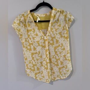 Fun 2 Fun Yellow Floral Blouse size XS